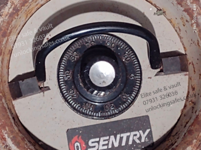 Sentry underfloor safe